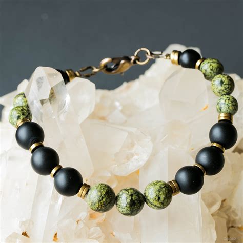 Bracelet Serpentine And Onyx Mat Jade And Ottoki