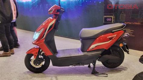 Motor Listrik United E Motor Mx Meluncur Di Iims Plus Diskon