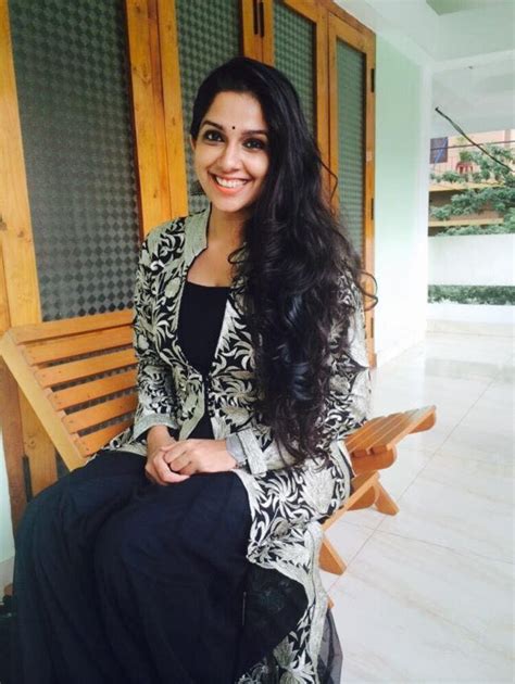 Hot Sexy Aparna Nair Bikini Pics