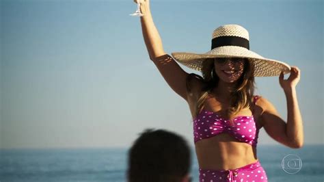 Nude video celebs Juliana Paes sexy A Dona do Pedaço s e