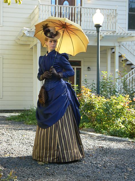 Victorian Dress - Homecare24 