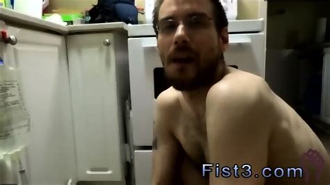 Fist Fucking Males Gay Saline A Fist