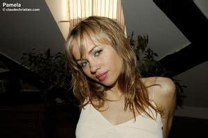 Panty Hose Porn Girl In Stockings Spreads Her Legs XXX Dessert