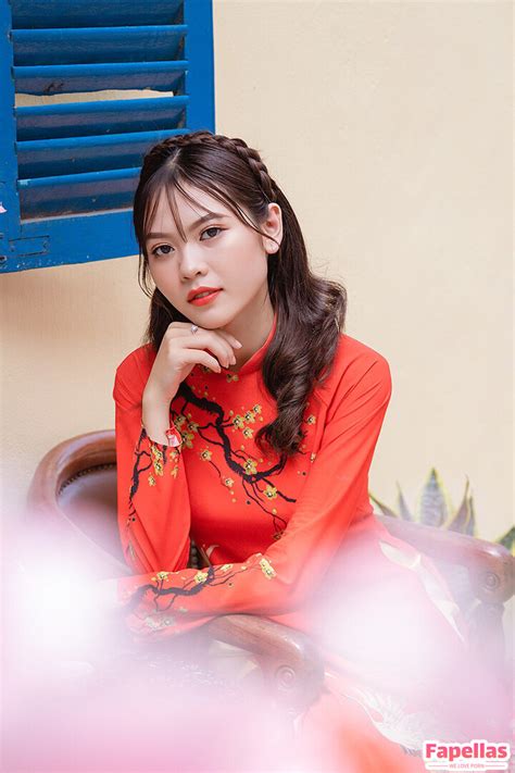 Thu Hien Aka Hiencalligraphy Aka Thuhien Nude Leaks OnlyFans Fapellas