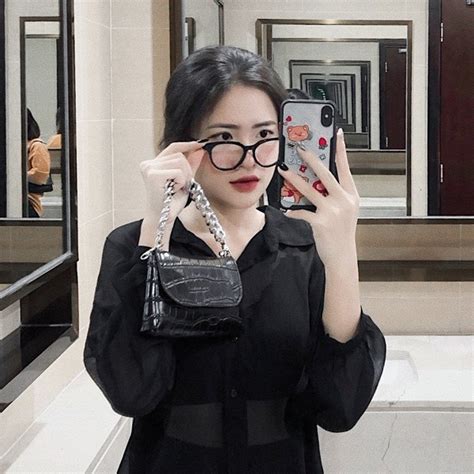 Hằng ngày toàn diện đồng phục hot girl Đồng Tháp một lần diện bikini làm ai nấy điêu đứng