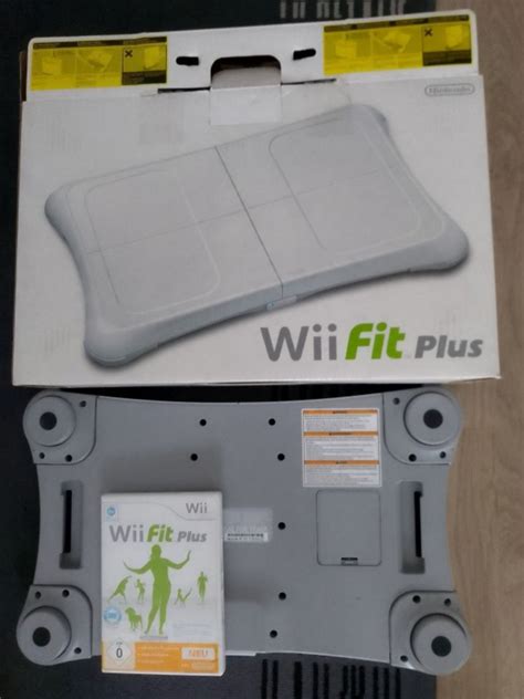 Nintendo Wii Fit Plus Balance Board And Wii Fit Plus Spiel Ovp In Nordrhein Westfalen