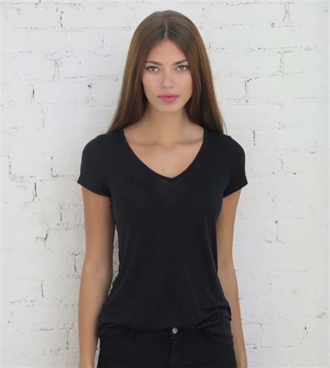 Wednesday P M Hot Clicks Klara Vrtalova Photos Usmnt At Crossroads Sports Illustrated