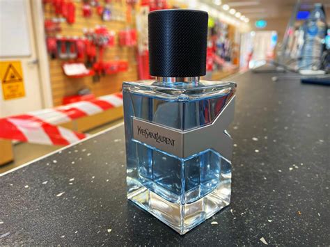 Yves Saint Laurent Y Yves Saint Laurent Kolonjska voda - parfem za ...