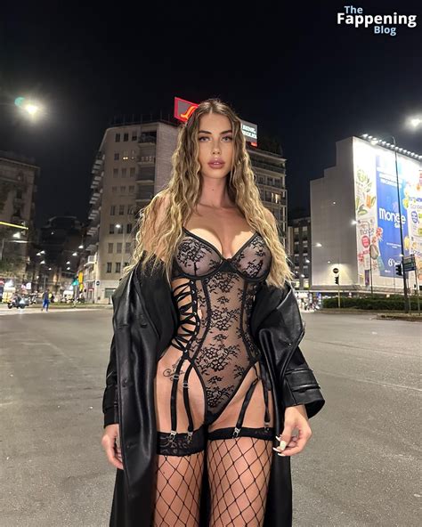 Eva Menta Hot 8 Photos TheFappening