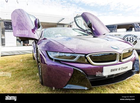 Gull Wing Doors High Resolution Stock Photography And Images Alamy