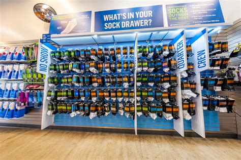 Running Shoe Store Studio City CA | Walking Shoes & Running Gear | Road ...