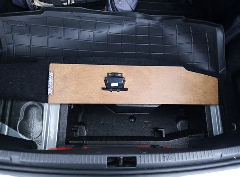 Ручка пола багажника 39813509 в Volkswagen Polo Liftback — Volkswagen ...