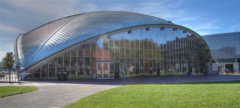 Top 3 MIT Admissions Essays - Study Notes