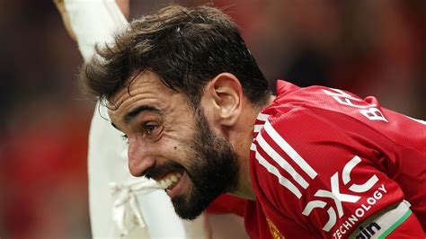 'Too little, too late' - Bruno Fernandes blasted for apology to axed