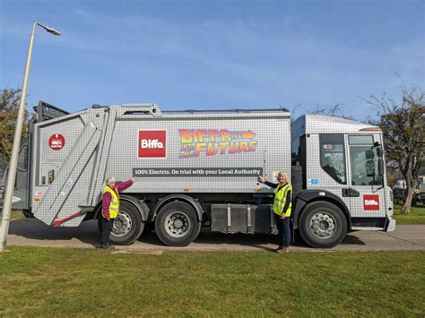 Biffa Glitterball Electric Bin Truck Starts Rounds In Oxfordshire