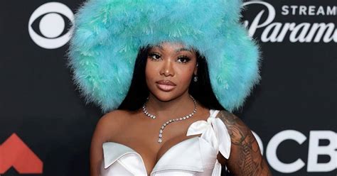 Summer Walker's Mind-Blowing Net Worth Reveal In 2025: A Rags-To-Riches Journey