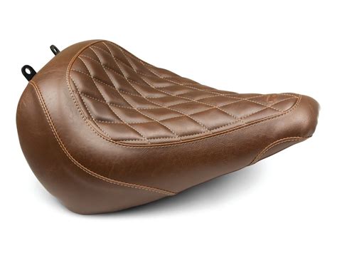 Mustang Wide Tripper Solo Seat Diamond Brown For Fat Boy FLFB S 18