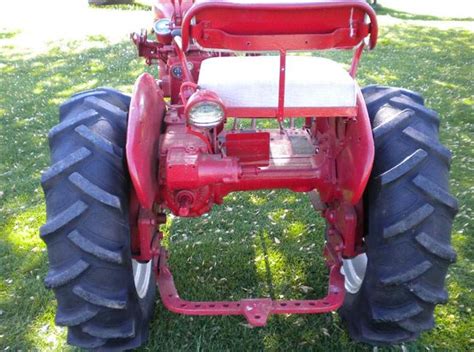 Farmall 140 Tractor for sale