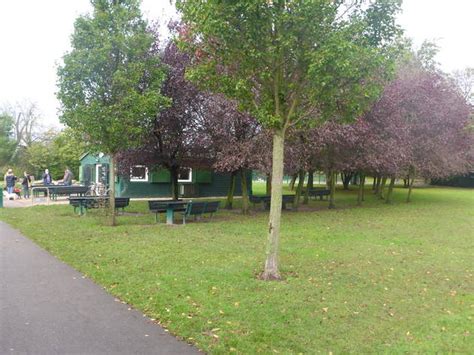 Hendon Park Cafe Restaurants In Hendon London