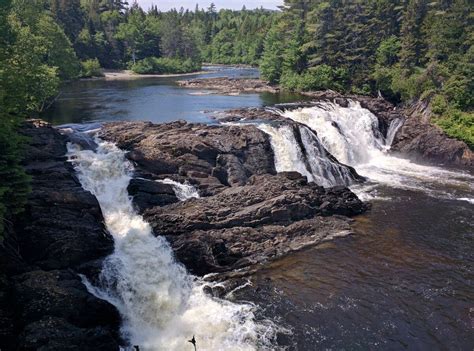Maine's Grand Falls Hidden Waters | TouristSecrets