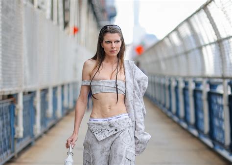 Julia Fox Has Special Announcement Getting Older Is Hot Glamour