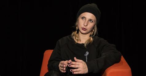 У здания ФСБ задержали участницу Pussy Riot Марию Алехину