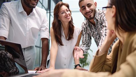 Wedding guest hairdos that will make you stand out at any event 36
