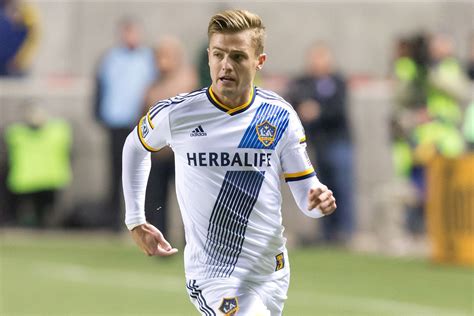 Robbie Rogers Is A Better Soccer Player After Coming Out As Gay Outsports