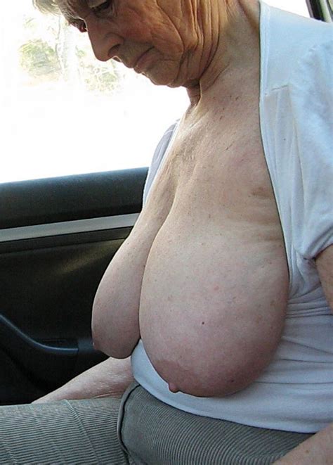 Natural Nude Older Women Over Maturewomennudepics