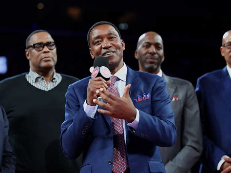 What is Isiah Thomas’ net worth? Looking at his earnings from contracts