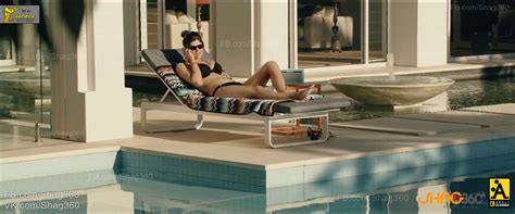 Naked Alexandra Daddario In San Andreas