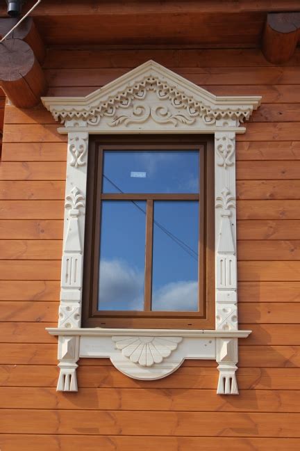 Купить резные наличники в Москве, изделия из дерева на заказ, цены в ...