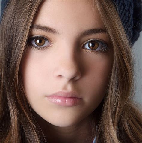 Some Hot Super Model Amber Did A Great Job On The Photographs Beautiful Face Beautiful Eyes