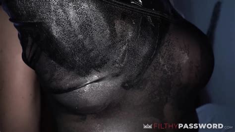 Milf Blonde Kit Mercer Blows Inked Hunk Tyler Steel Cocks In Hardcore Sex