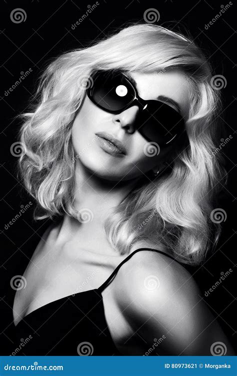 Beautiful Blonde Woman Wearing Sunglasses Stock Image Image Of Perfect Modern 80973621