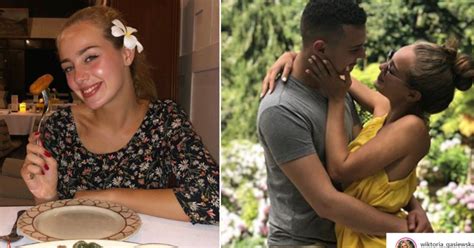 Wiktoria G Siewska W Sk Pym Bikini Pokaza A Umi Niony Brzuszek Kozaczek