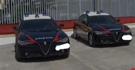 Somma Vesuviana Tragico Incidente Stradale Due Persone Perdono La