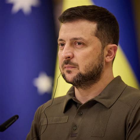 El Diminuto Bikini Con El Que Kim Kardashian Incendi Instagram Infobae