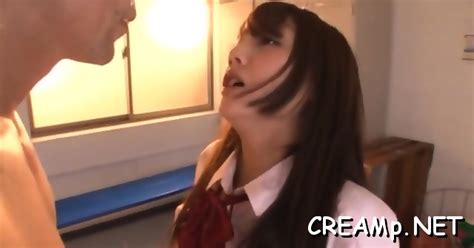 Delicious Idol Enjoys Hardcore Ride