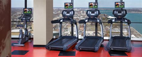Hotel Gym In Downtonwn Detroit Detroit Marriott At The Renaissance Center