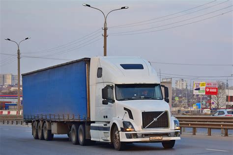 Волгоградская область, № М 840 СН 34 — Volvo VNL670 — Фото — Фототрак
