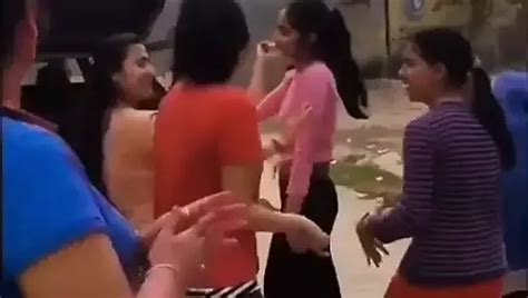 Sexy Indian Naked Dance XHamster