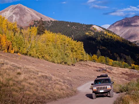 Experiencing Colorado Jeep Trails | Insider Families
