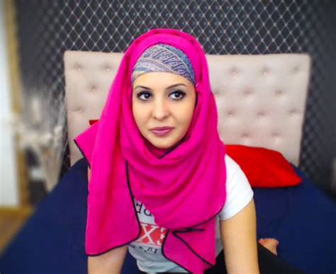 ArabianAzzah CokeGirlx Muslim Hijab Girls Live Sex Shows XXX