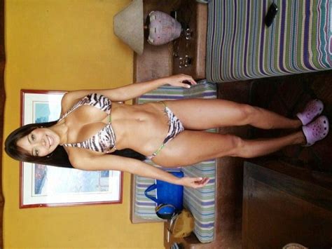 TIERNAS MUJERES Photo Gallery Porn Pics Sex Photos XXX GIFs At TNAFLIX