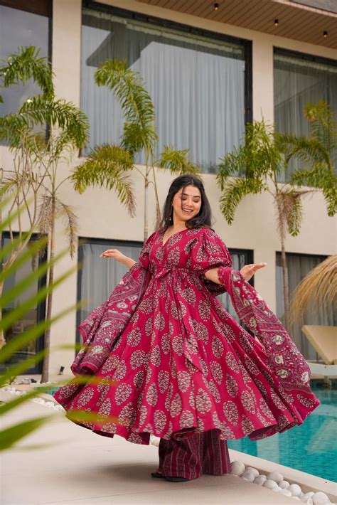 Burgundy Enchant Cotton Suit Set - Everything Inc.