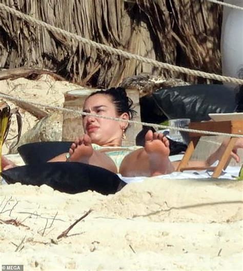 Dua Lipa Shows Off Her Sensational Body In A Tiny Bikini Daily Mail Online