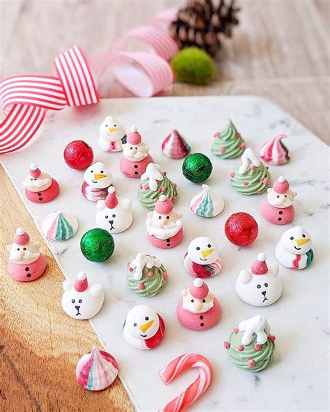 Новогодние фигурки из пластилина - фото и картинки: 66 штук