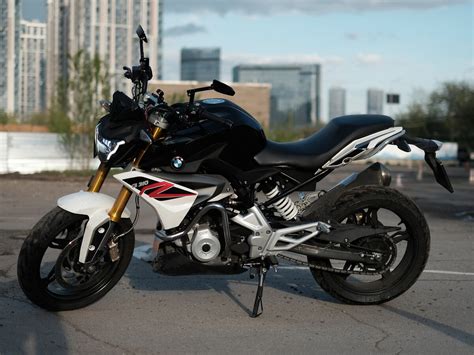 Купить б у BMW G 310 R инжектор 6 передач в Москве чёрный naked bike 2019 года на Авто ру ID