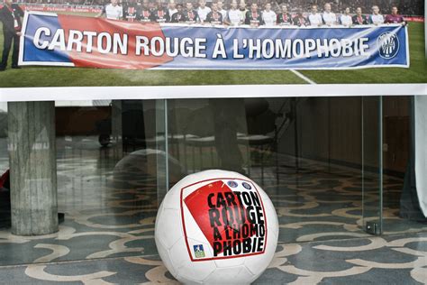 Om Banderole La Col Re Du Paris Foot Gay